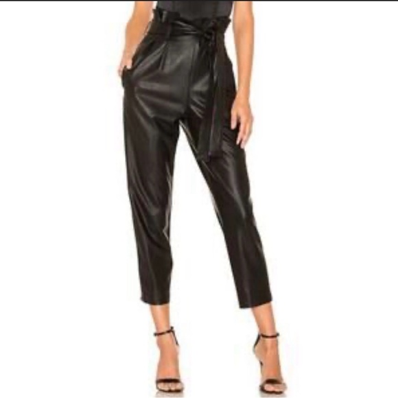 Amanda Uprichard Black faux leather Cropped paper bag Pants.  M - Picture 2 of 12